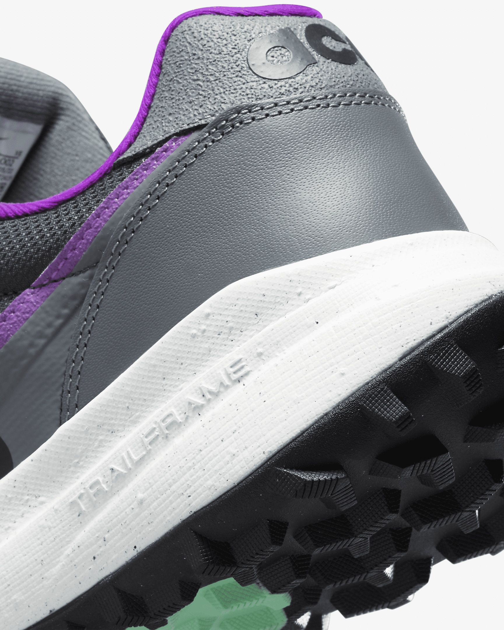 Men's Nike ACG Lowcate Shoes - 9