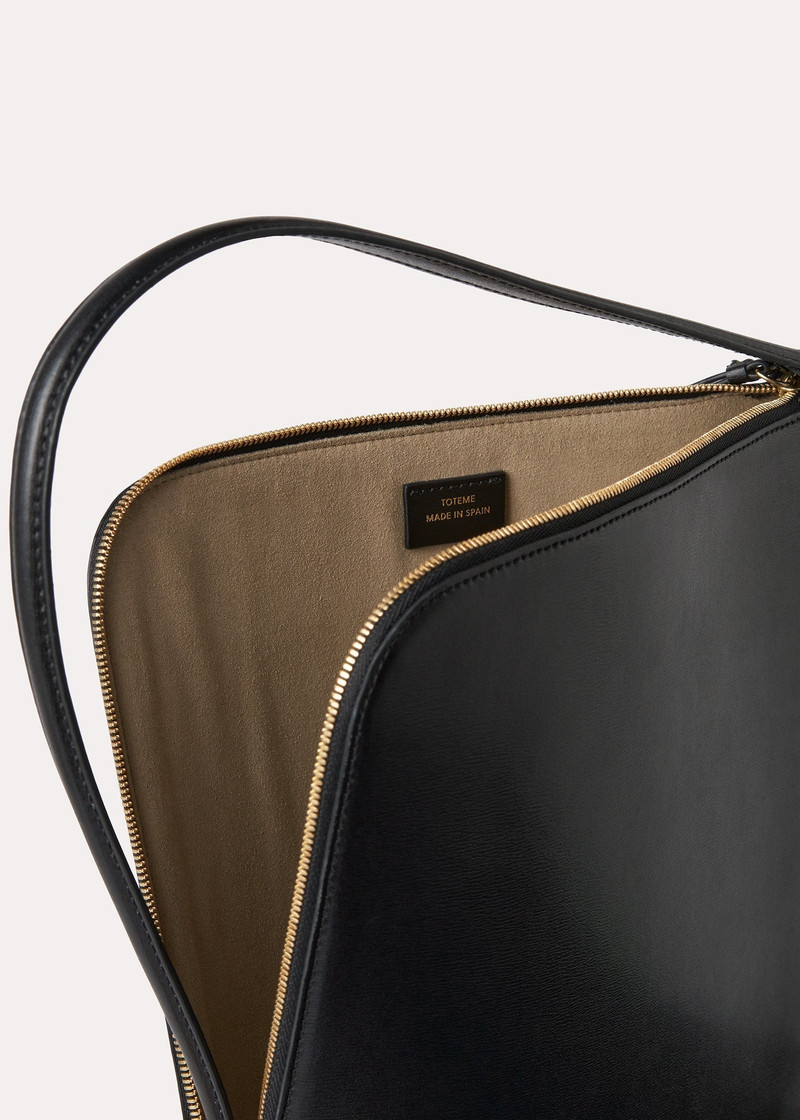 Slim tote black 6