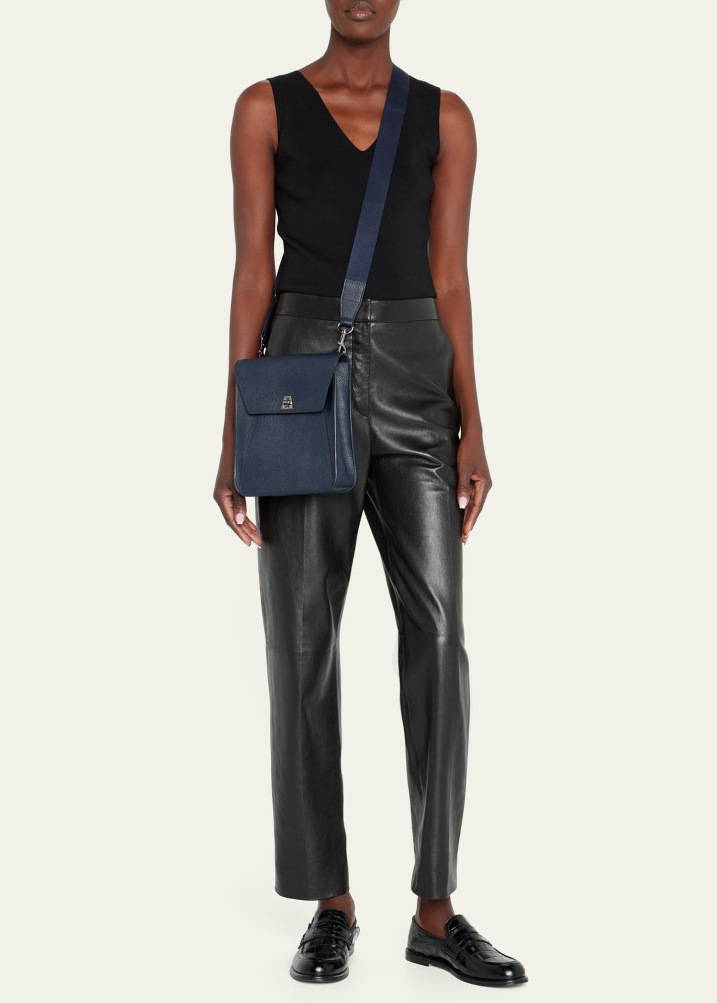 Anouk Small Leather Messenger Bag - 5