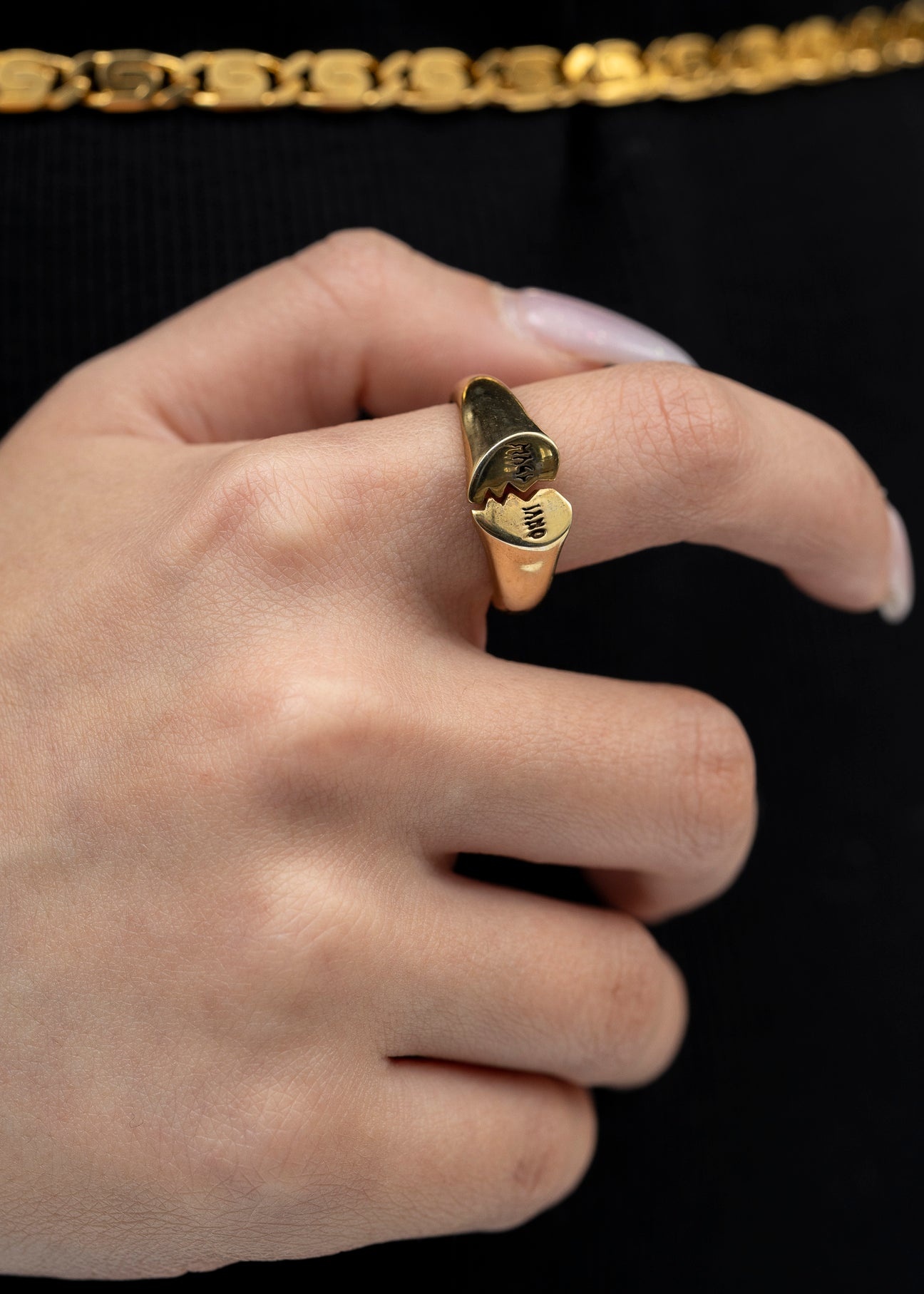 magliano Golden Broken Heart Ring