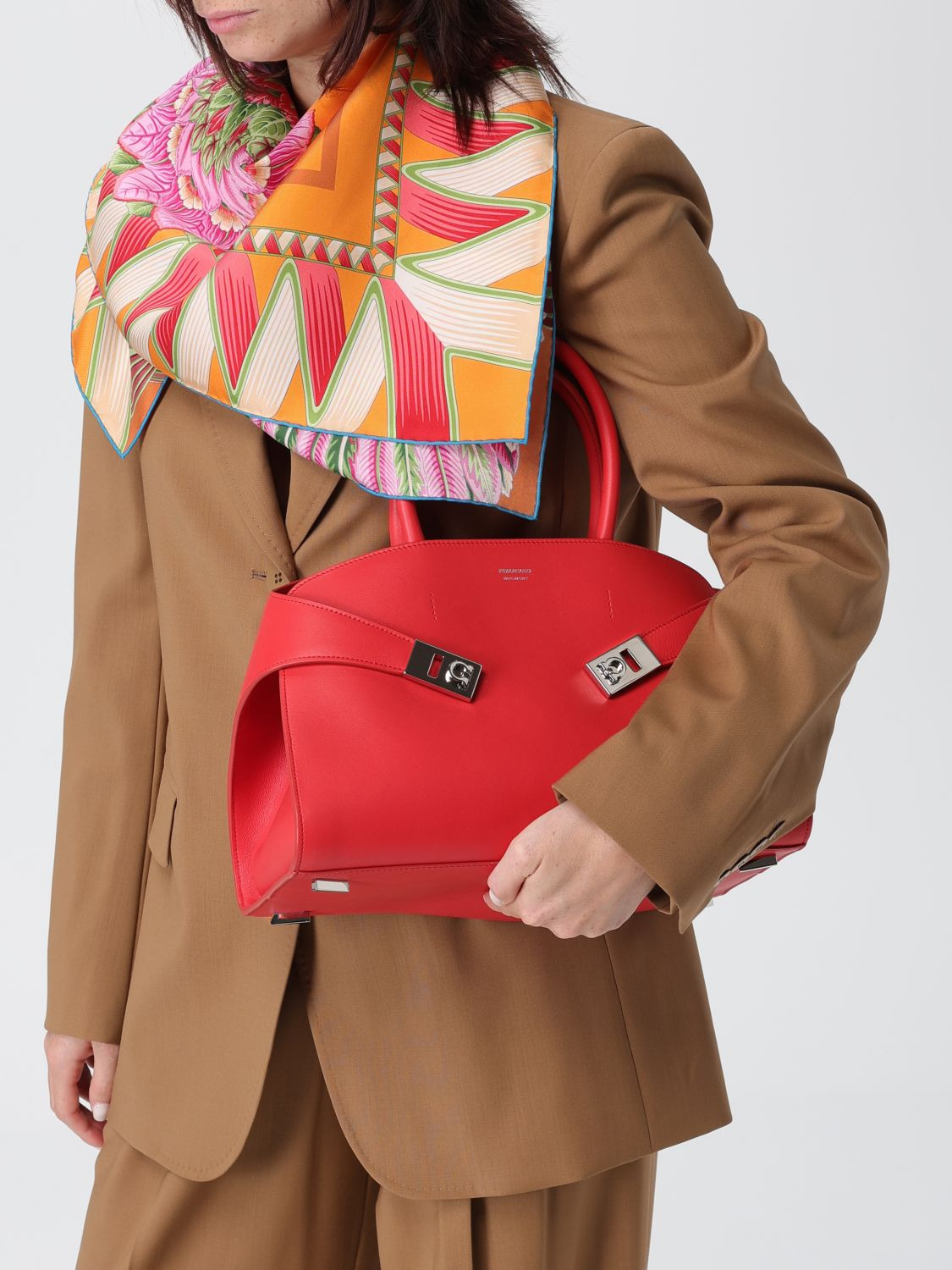 Neck scarf woman Ferragamo - 4