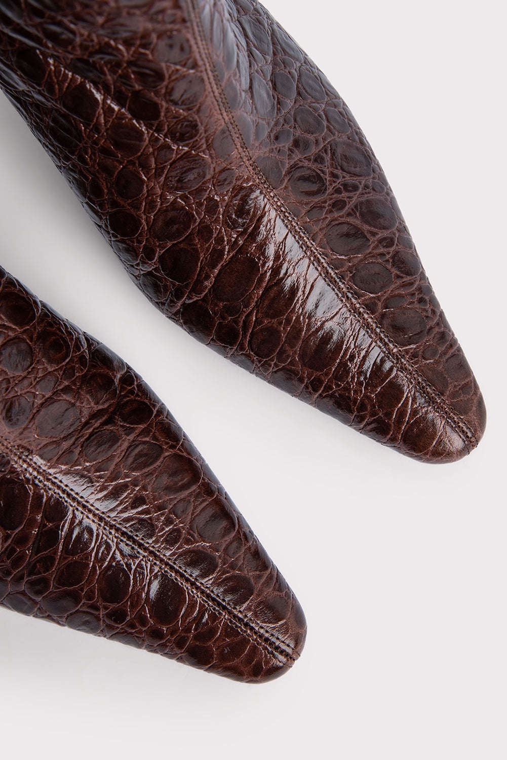 Stevie 42 Sequoia Circular Croco Embossed Leather - 4