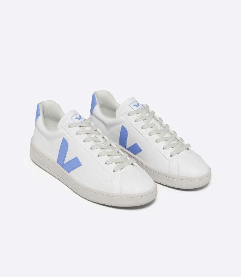 VEJA URCA CWL WHITE AQUA outlook
