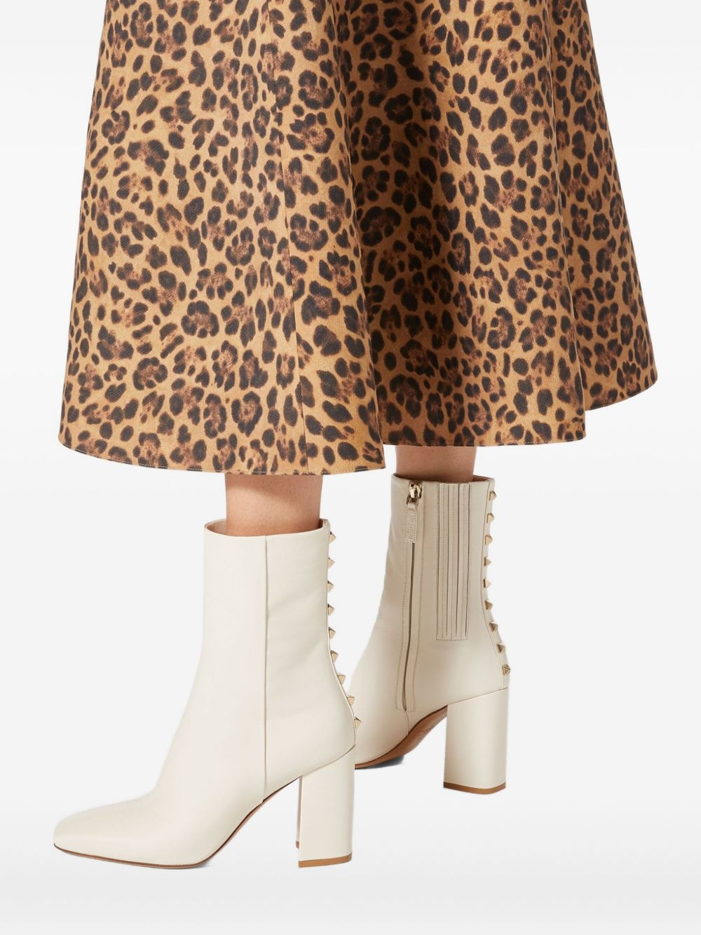 90mm studded-detail block-heel boots - 5