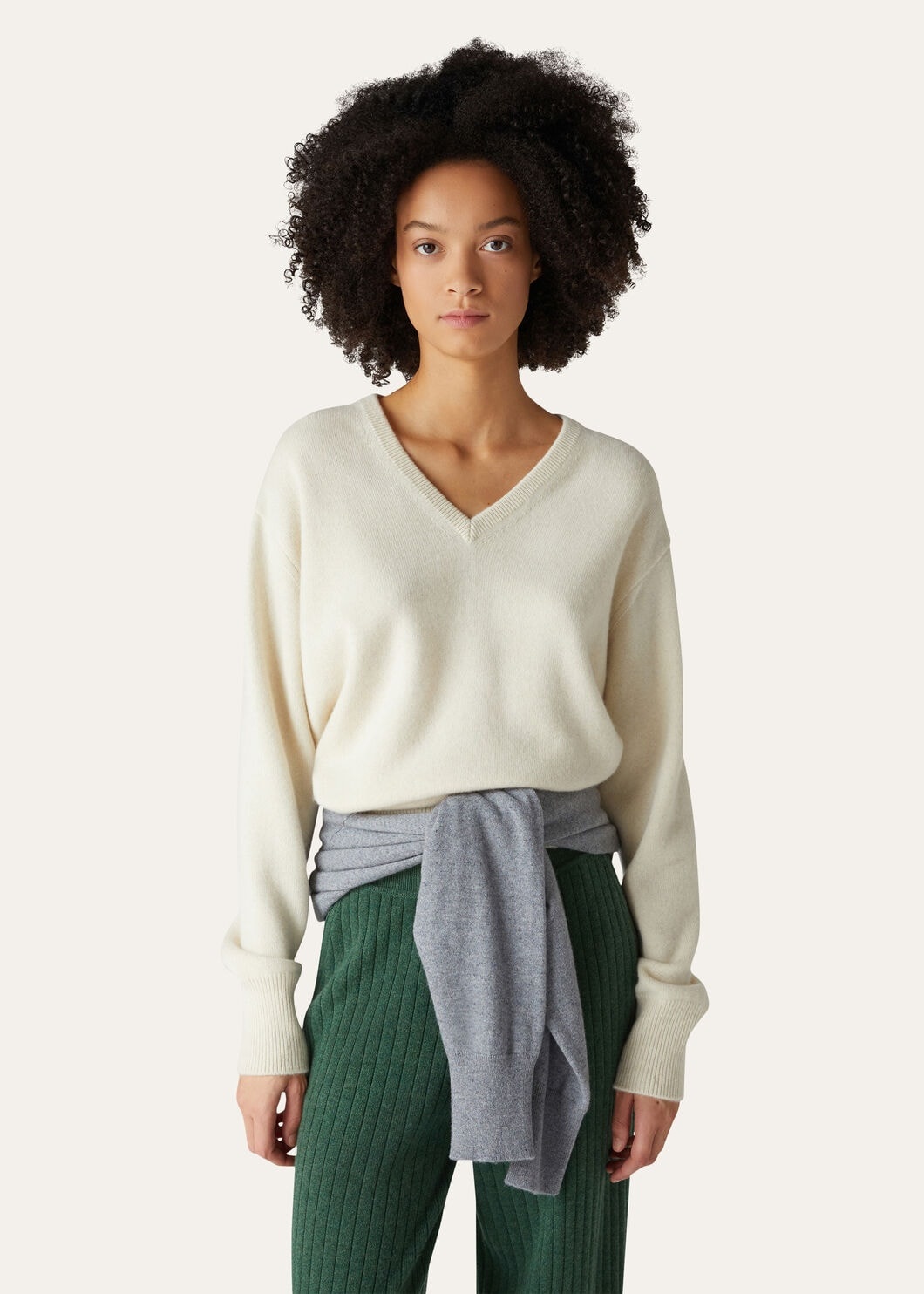 Loro V-Neck Sweater - 12