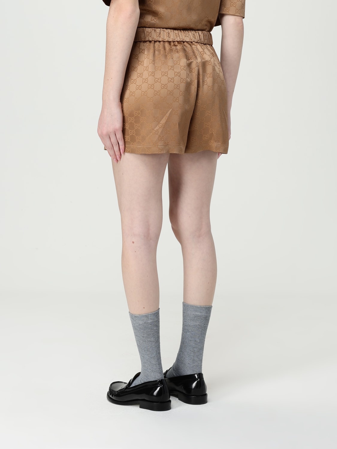 Short woman Gucci - 3