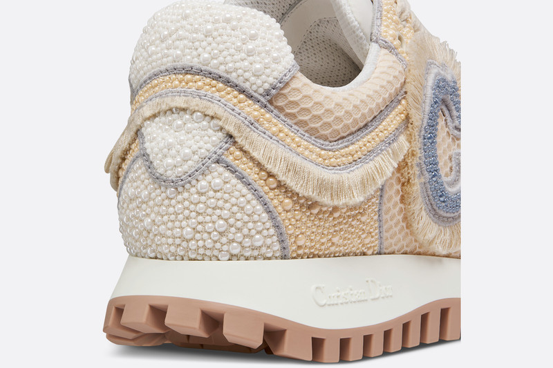 Dior C'est Dior Sneaker outlook