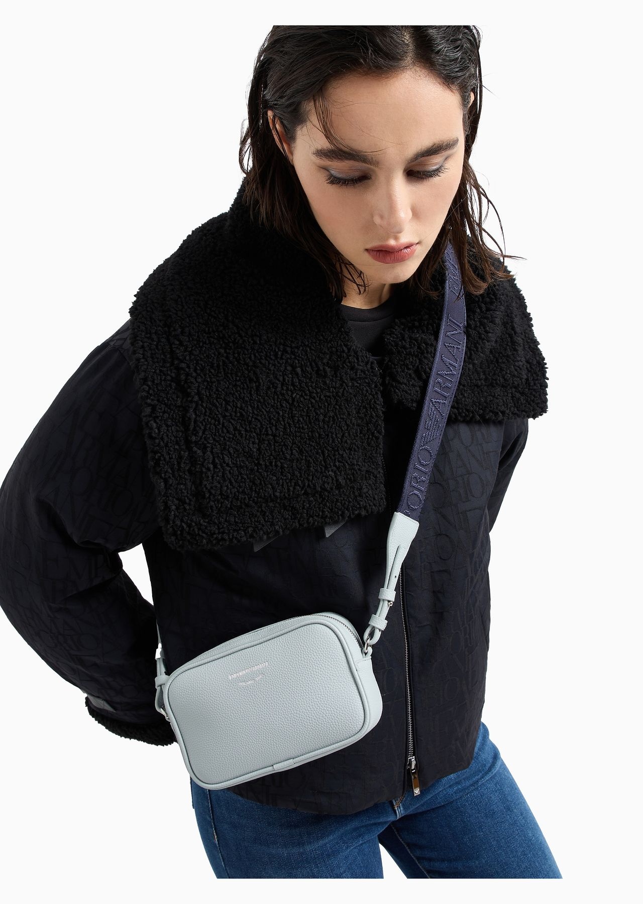 Deer-print camera case with shoulder strap - 6