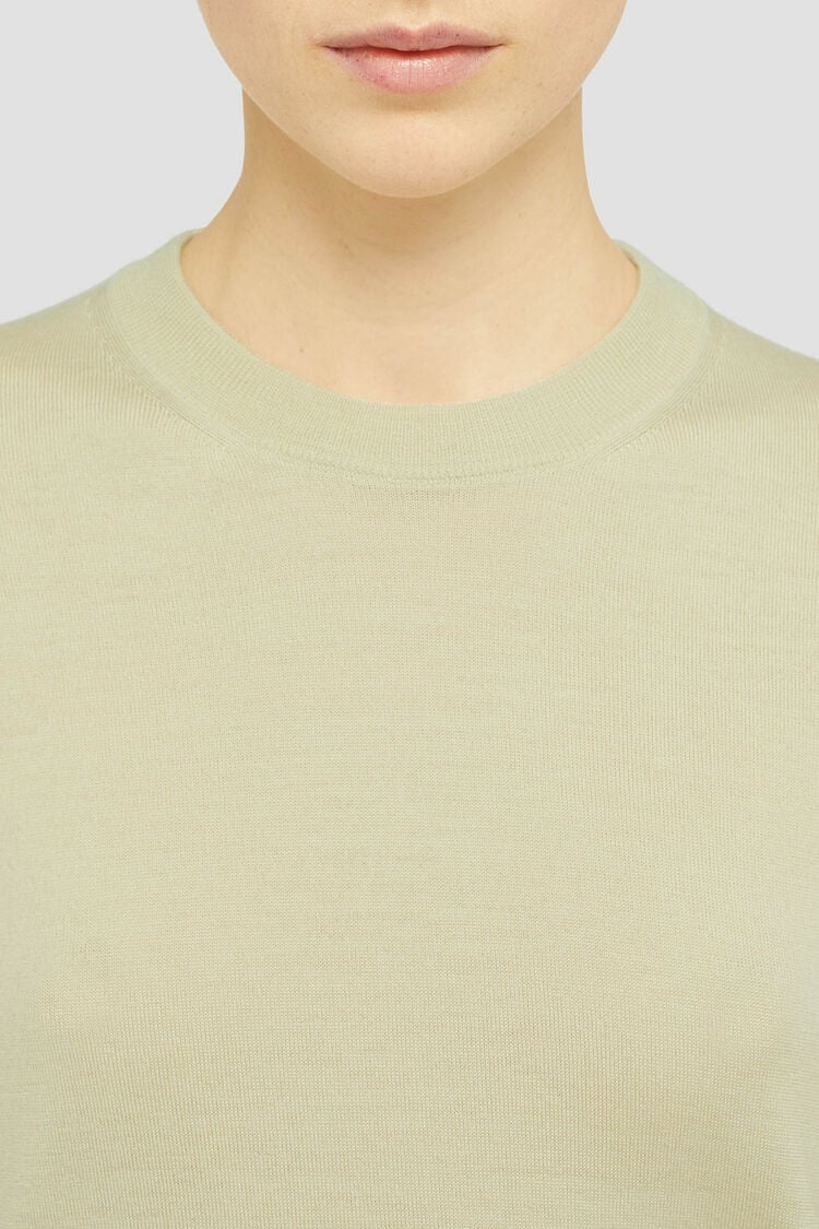 Lightweight Crew-Neck Sweater - 2