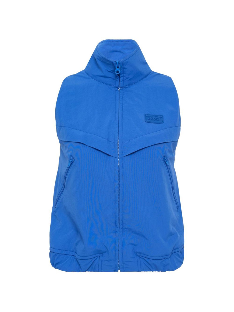 zip-up gilet 1