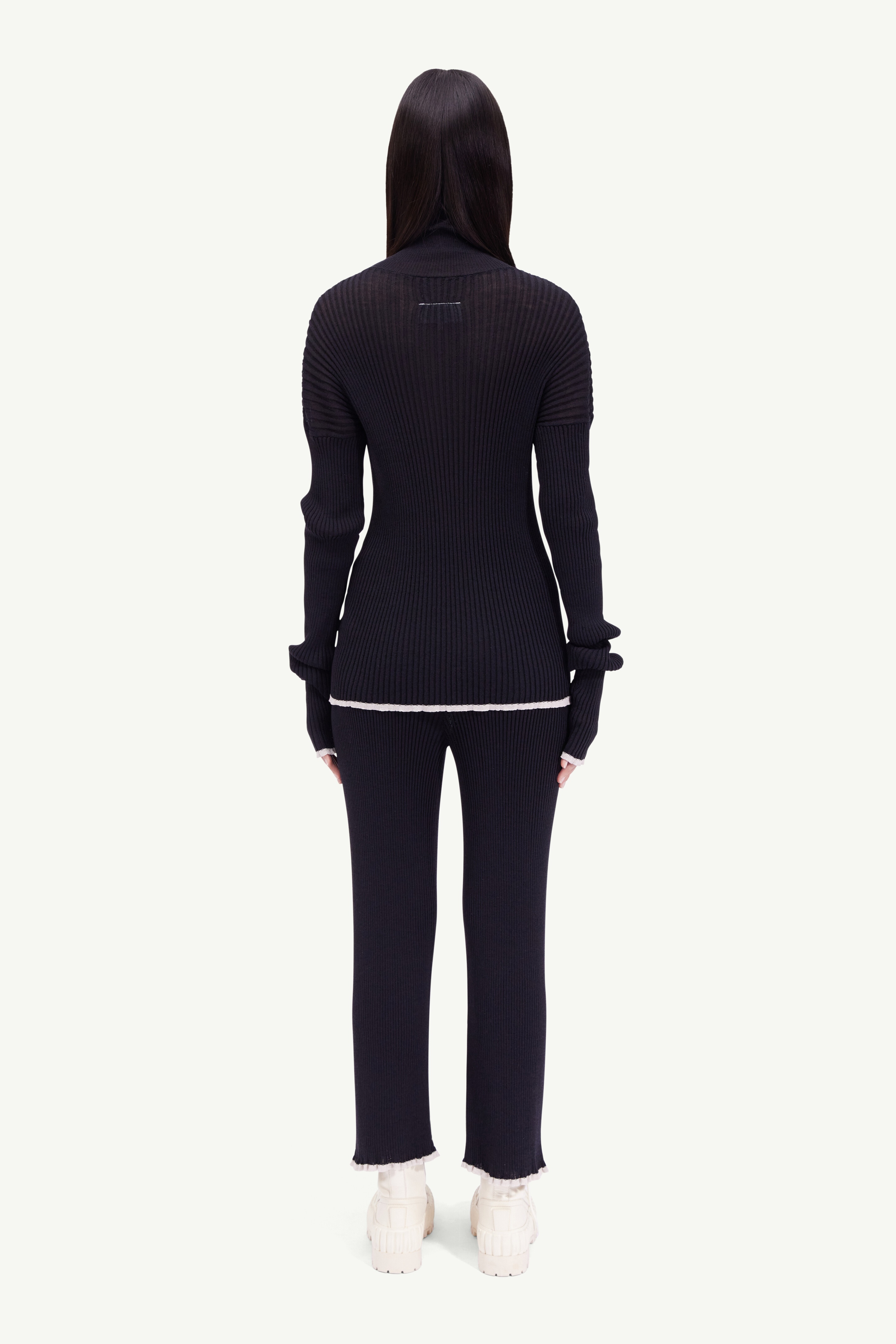 Knit sweater - 4