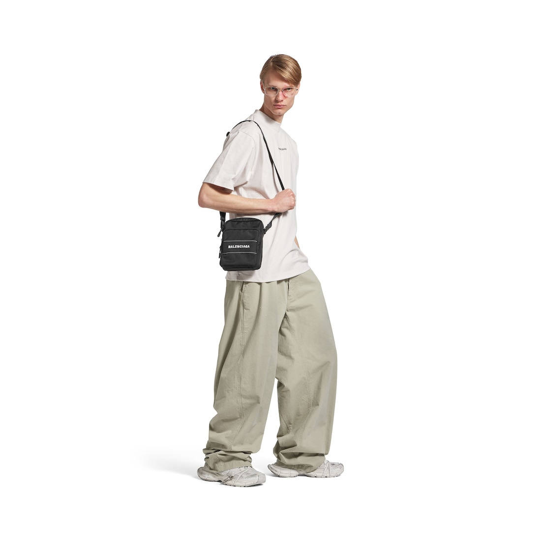 Men's Sport Small Messenger Bag in Black/white - 7