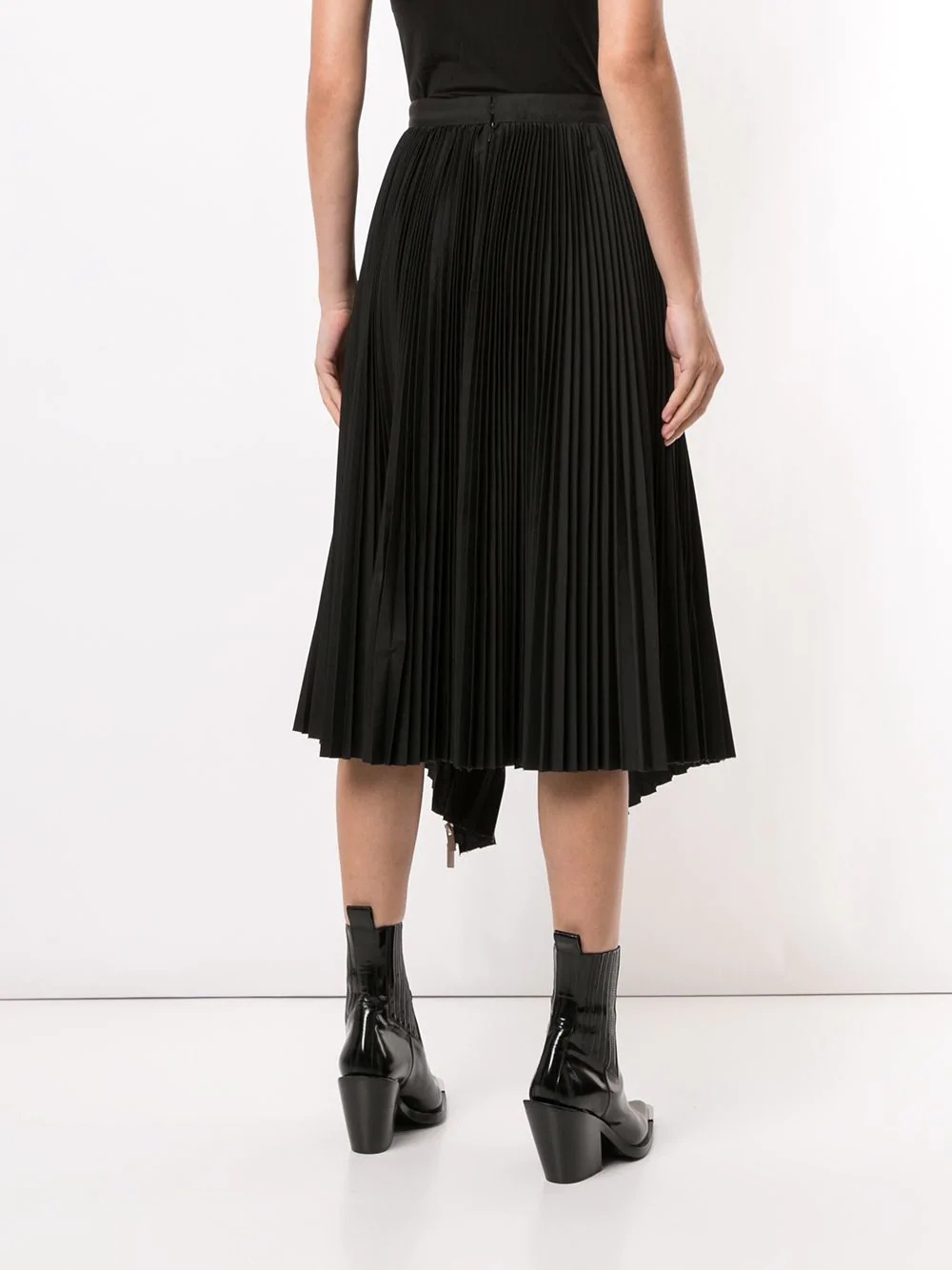 pleated asymmetric-hem skirt - 4