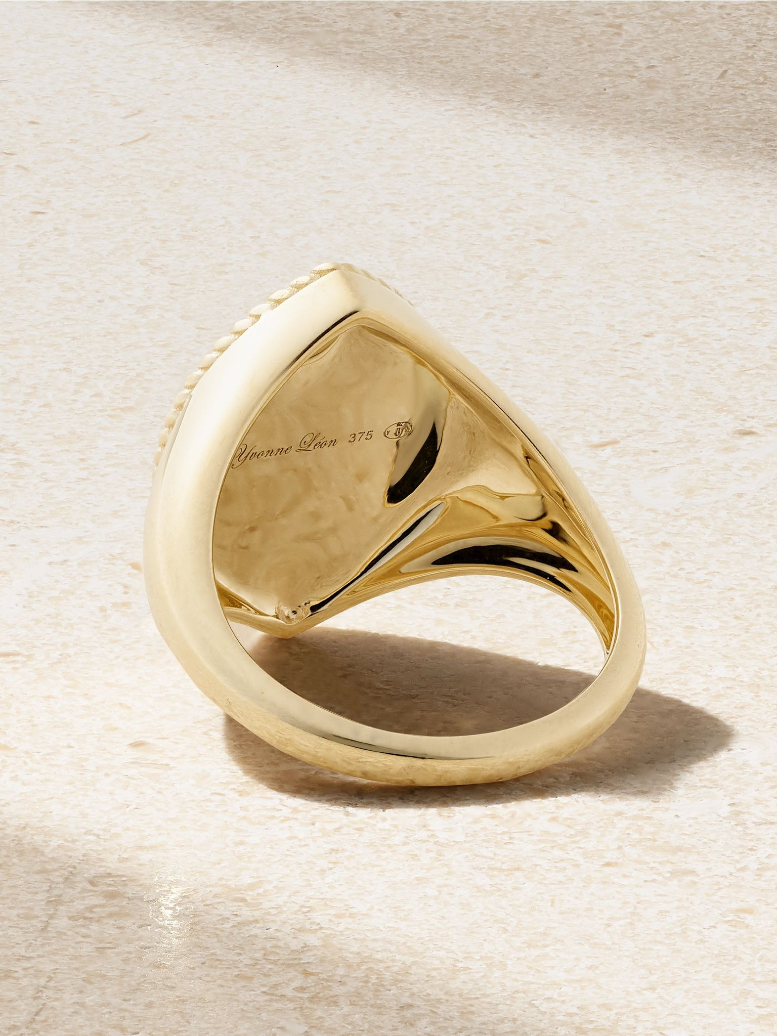 Chevalière Marquise 9-karat gold, onyx and diamond signet ring Black - 3