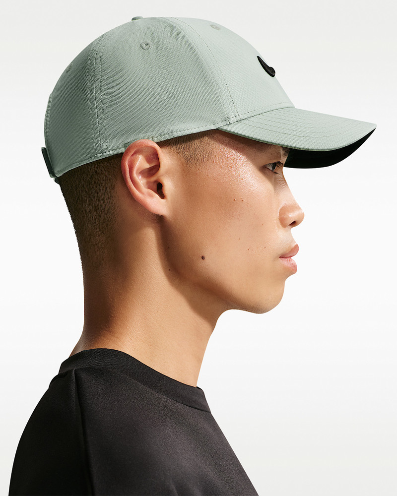 Nike Dri-FIT Club Structured Swoosh Cap 4
