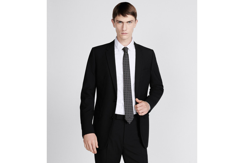 Dior Cannage Tie outlook