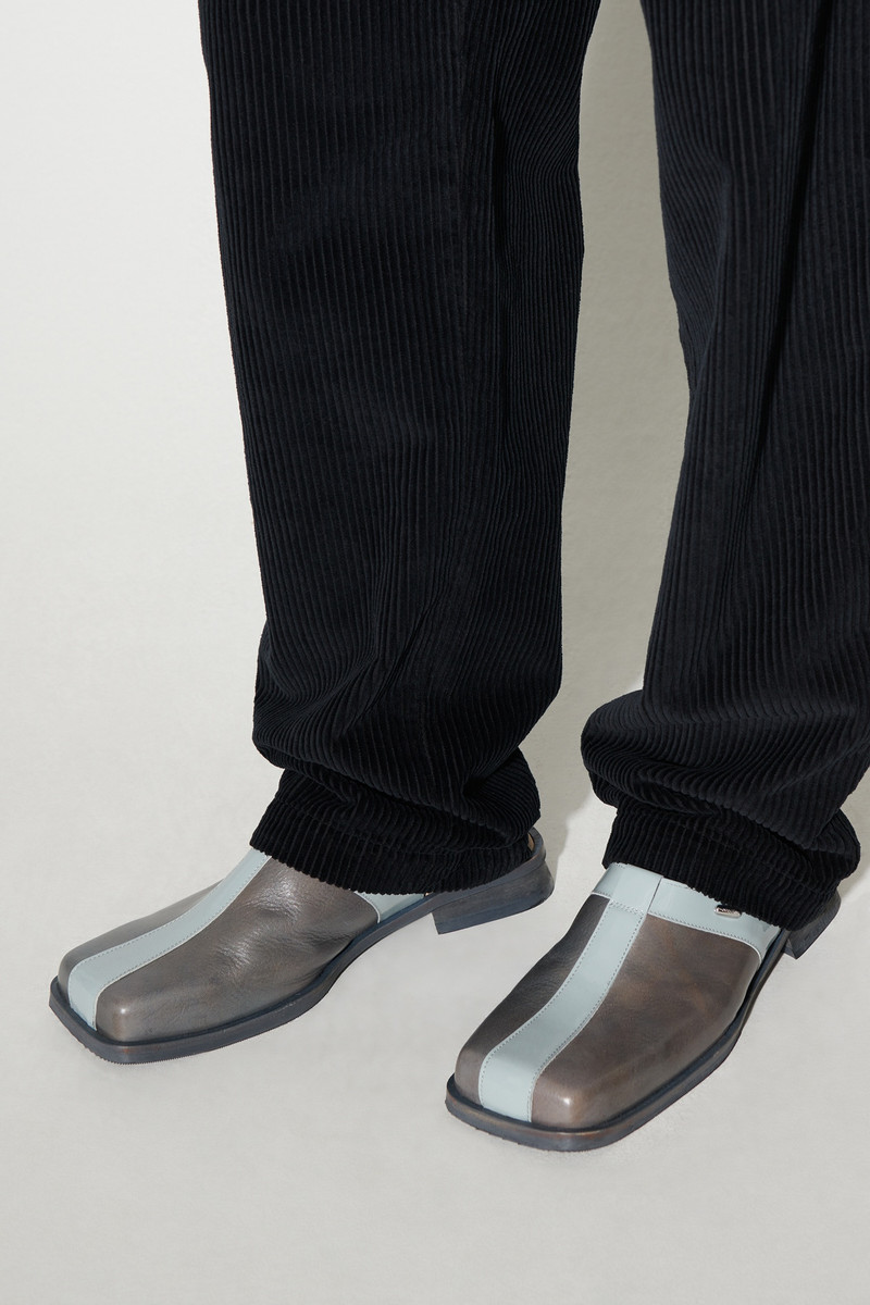 Blunt Mule Deep Sky Blue Leather 5