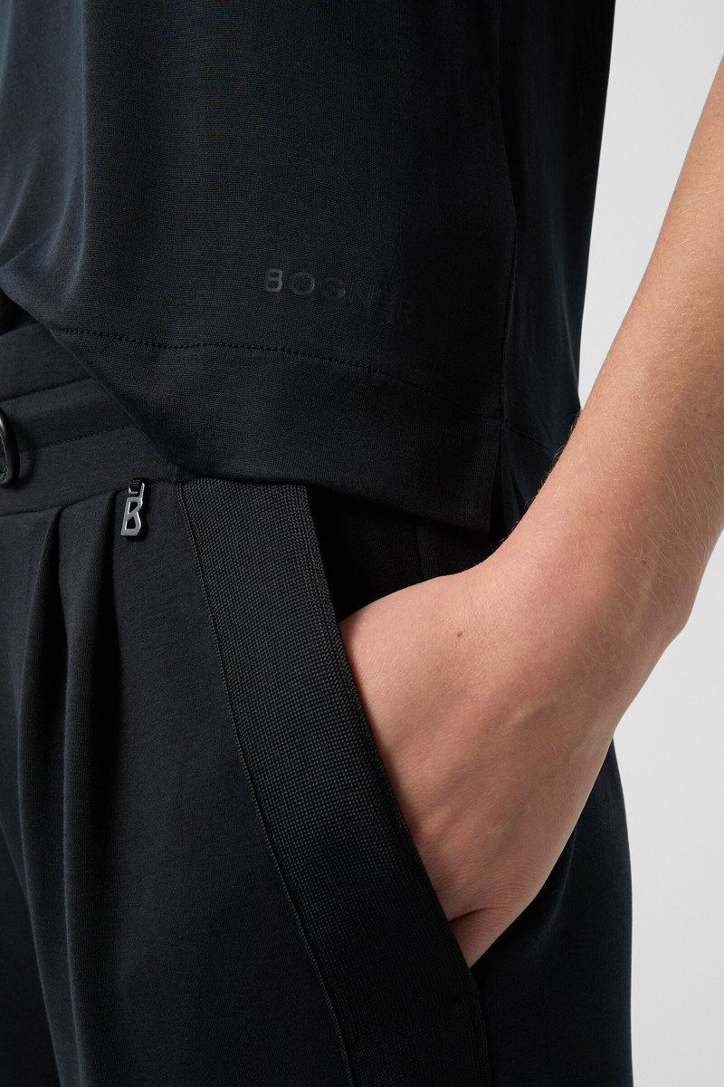 Sienna Silk top in Black 5