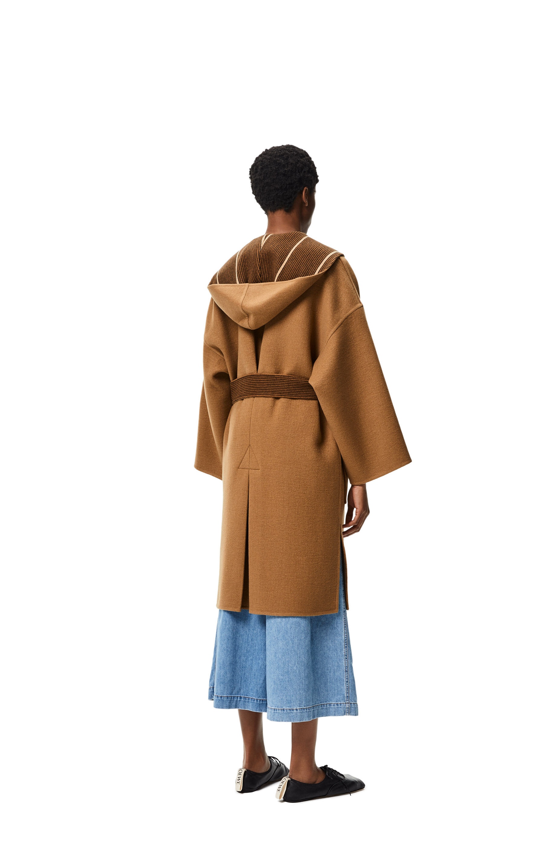 Hooded belted coat in cashmere - 4