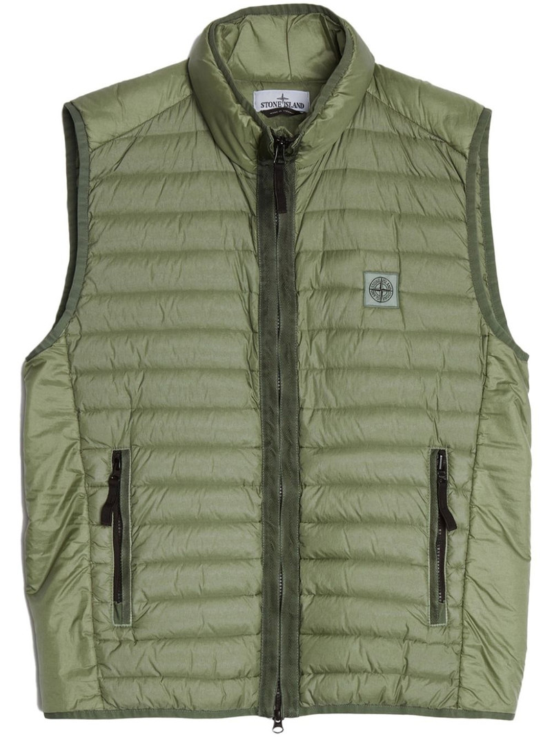 Compass-motif quilted gilet 1
