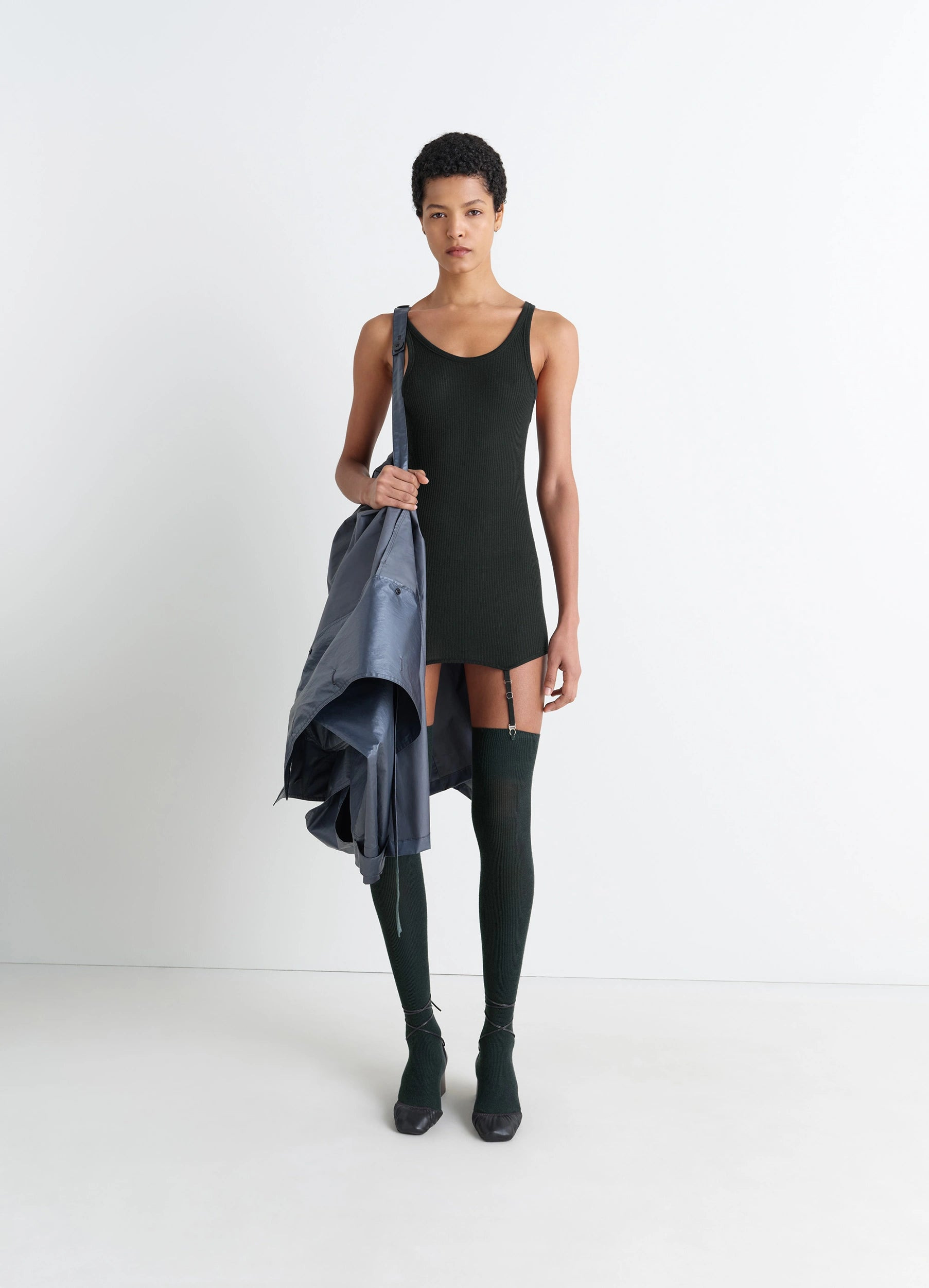SEAMLESS TANK TOP WITH SUSPENDERS - 3