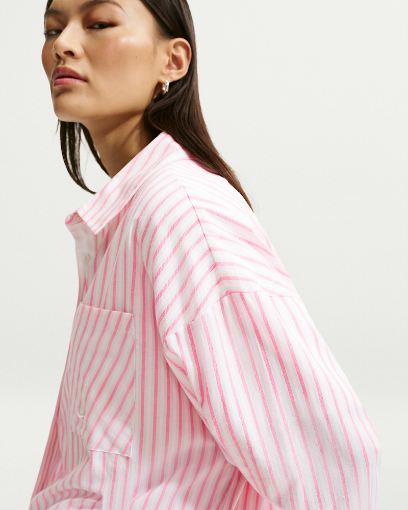 Nike Sportswear Chill Poplin Women's Oversized Woven Long-Sleeve Striped Top 3