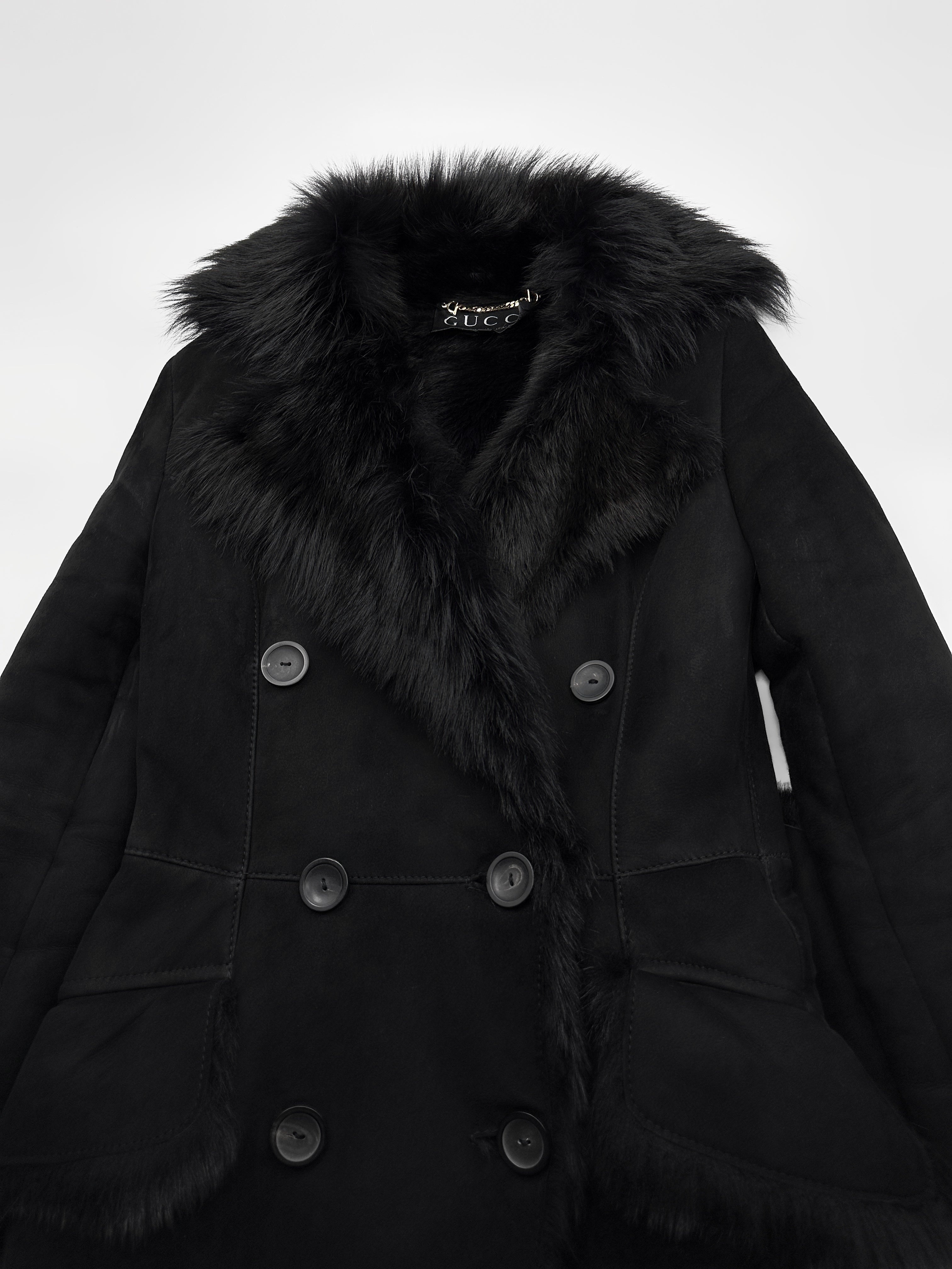 Gucci Fall 1996 Tom Ford Kate Moss Double-Breasted Long Shearling Coat 40 - 7