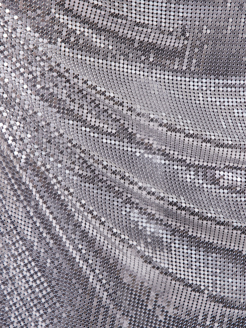 SILVER DRAPÉ PRESSION DRESS IN CHAINMAIL 8