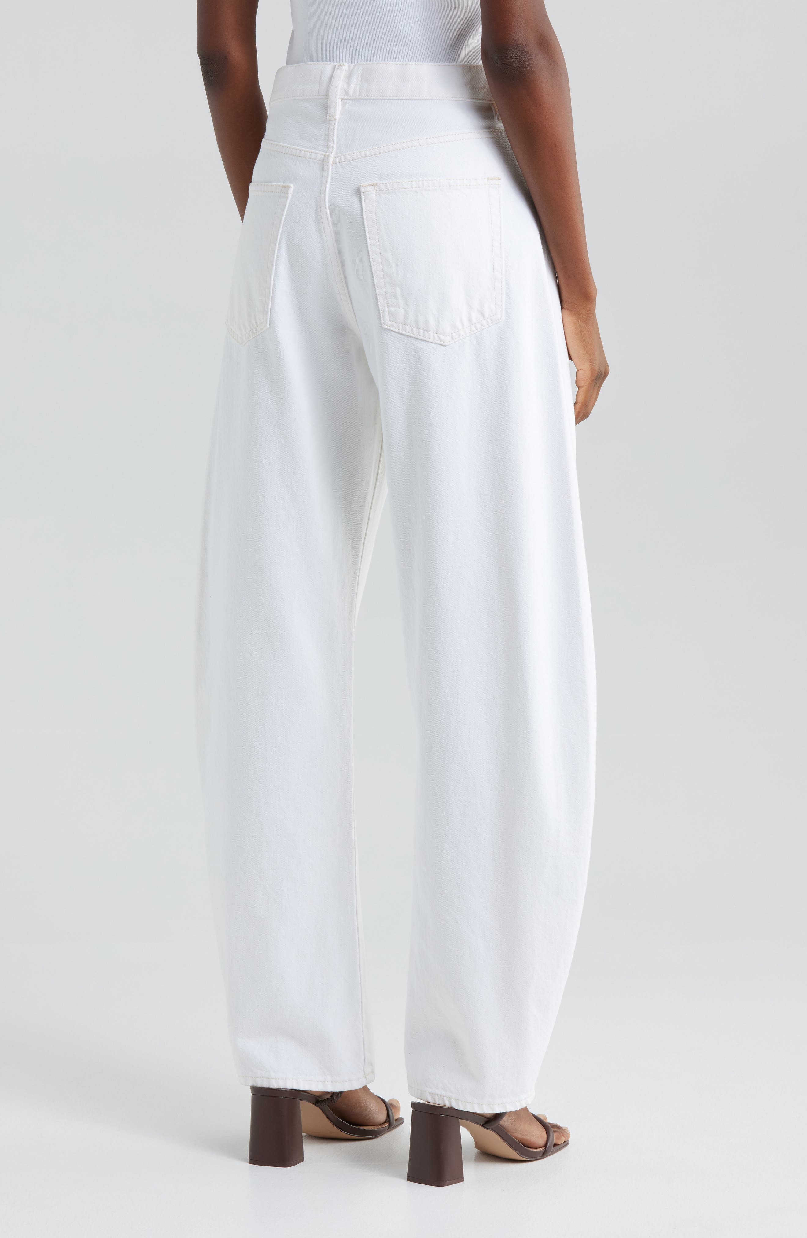 FRAME The Bubble Baggy Jeans in Au Natural Clean at Nordstrom - 2