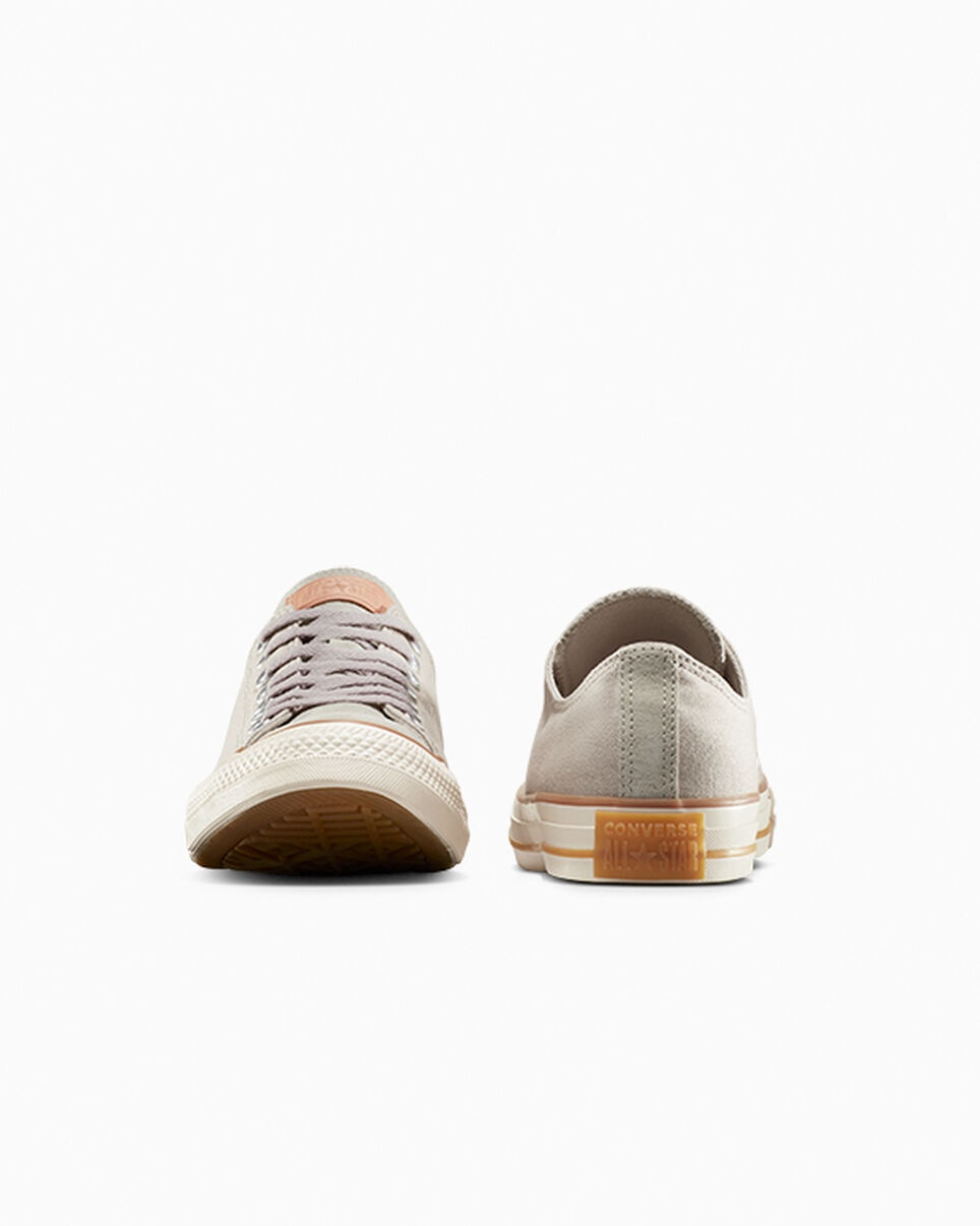 Chuck Taylor All Star Canvas & Leather - 7