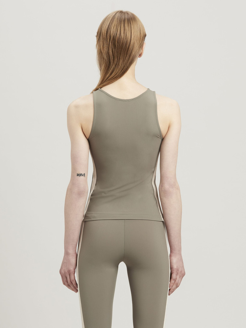 Cropped Sport Tank 5