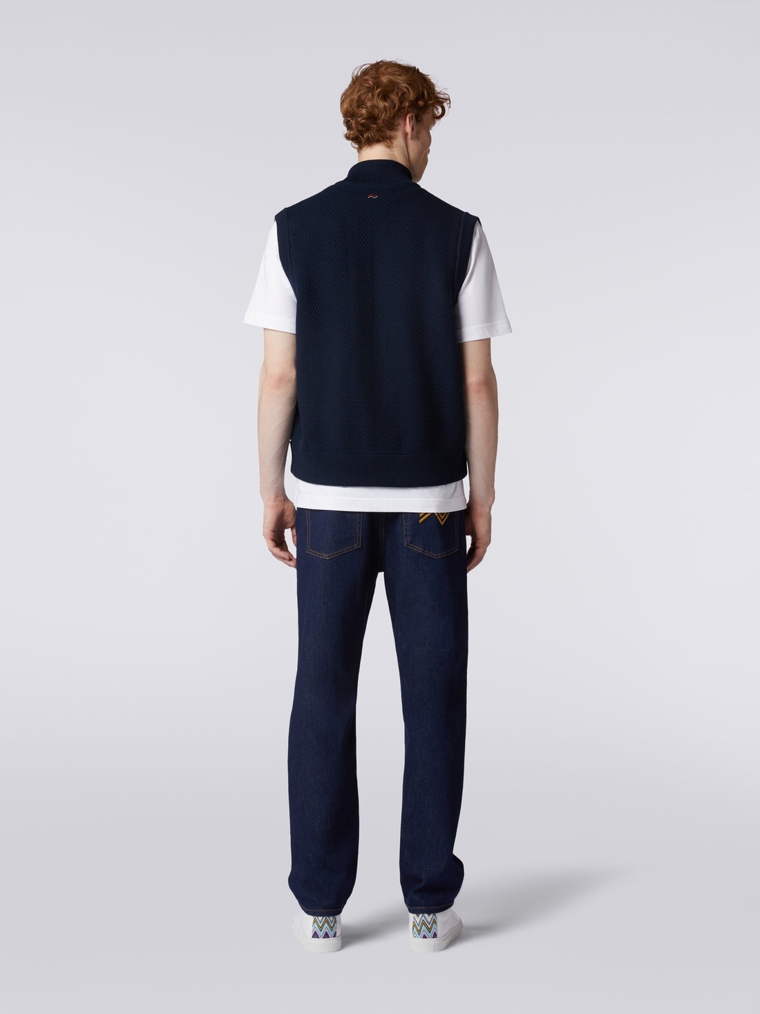 Zigzag stitched waistcoat with knitted back and piping - 4