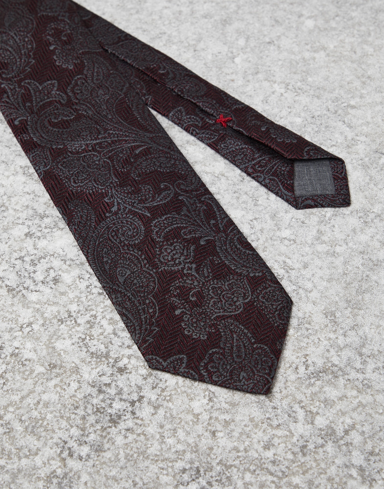 Silk and virgin wool tie with paisley design - 2