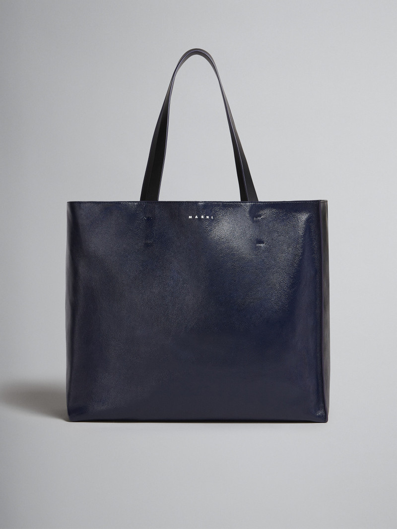 MUSEO SOFT BAG IN BLUE AND BLACK LEATHER 1