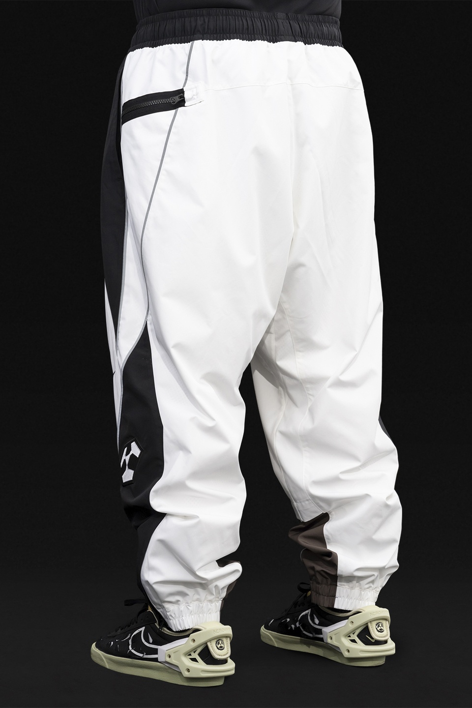 GGG-P2-100 Nike® Acronym® Track Pant Woven White/Multi - 10