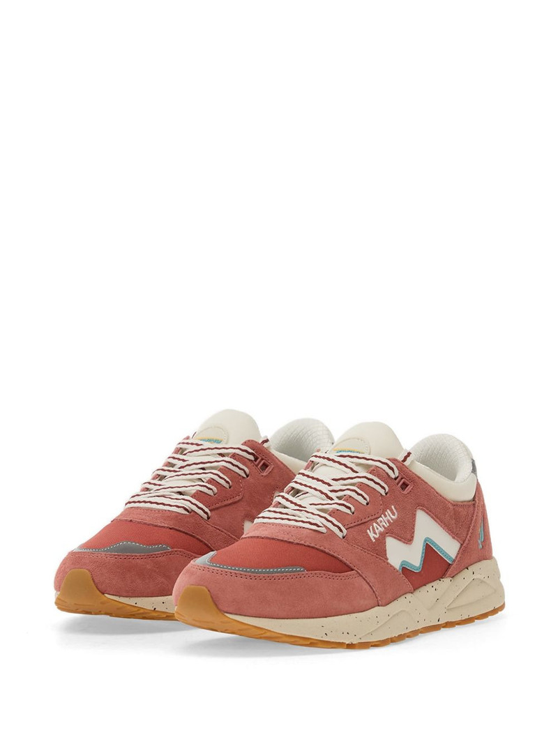 KARHU Aria 95 sneakers outlook