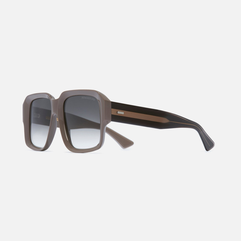 CUTLER AND GROSS 1388 SQUARE SUNGLASSES outlook