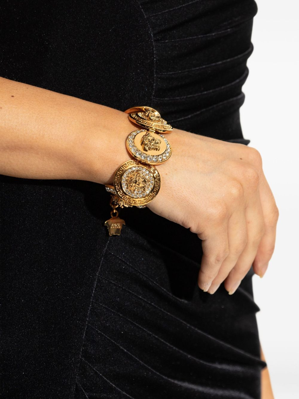 Medusa crystal-embellished bracelet - 2