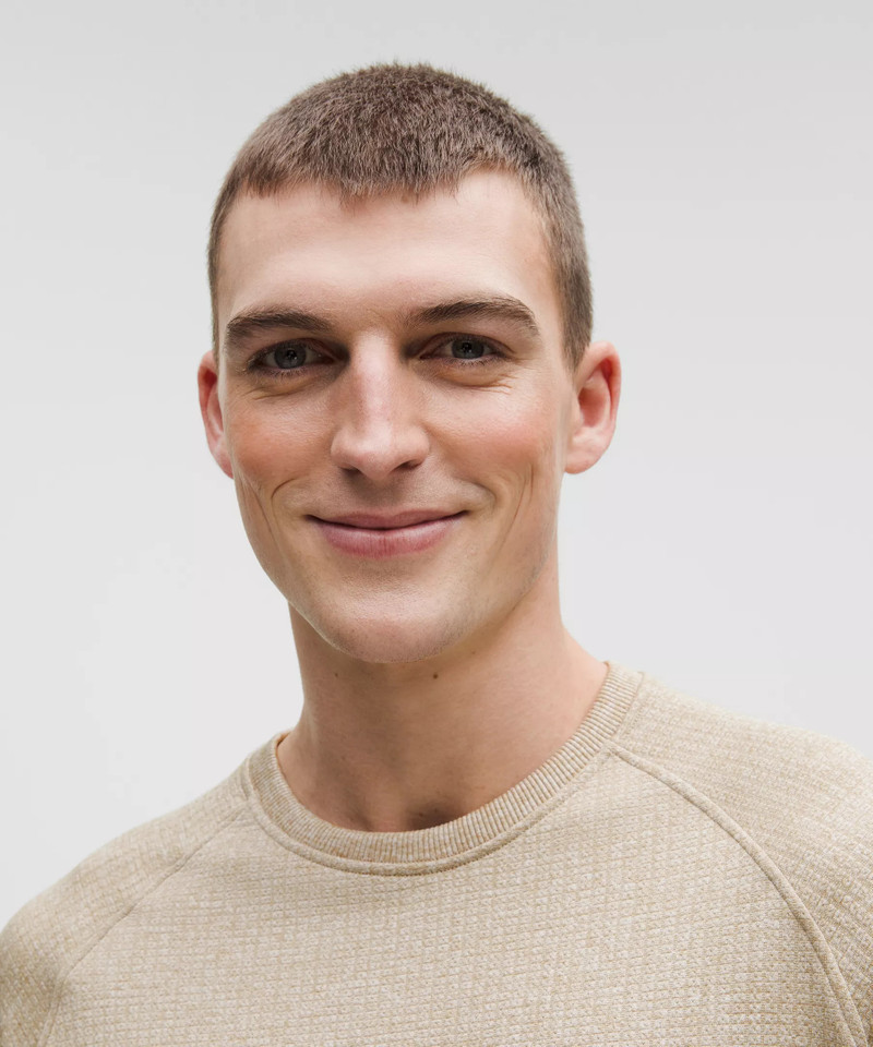 Engineered Warmth Long-Sleeve Crew 4