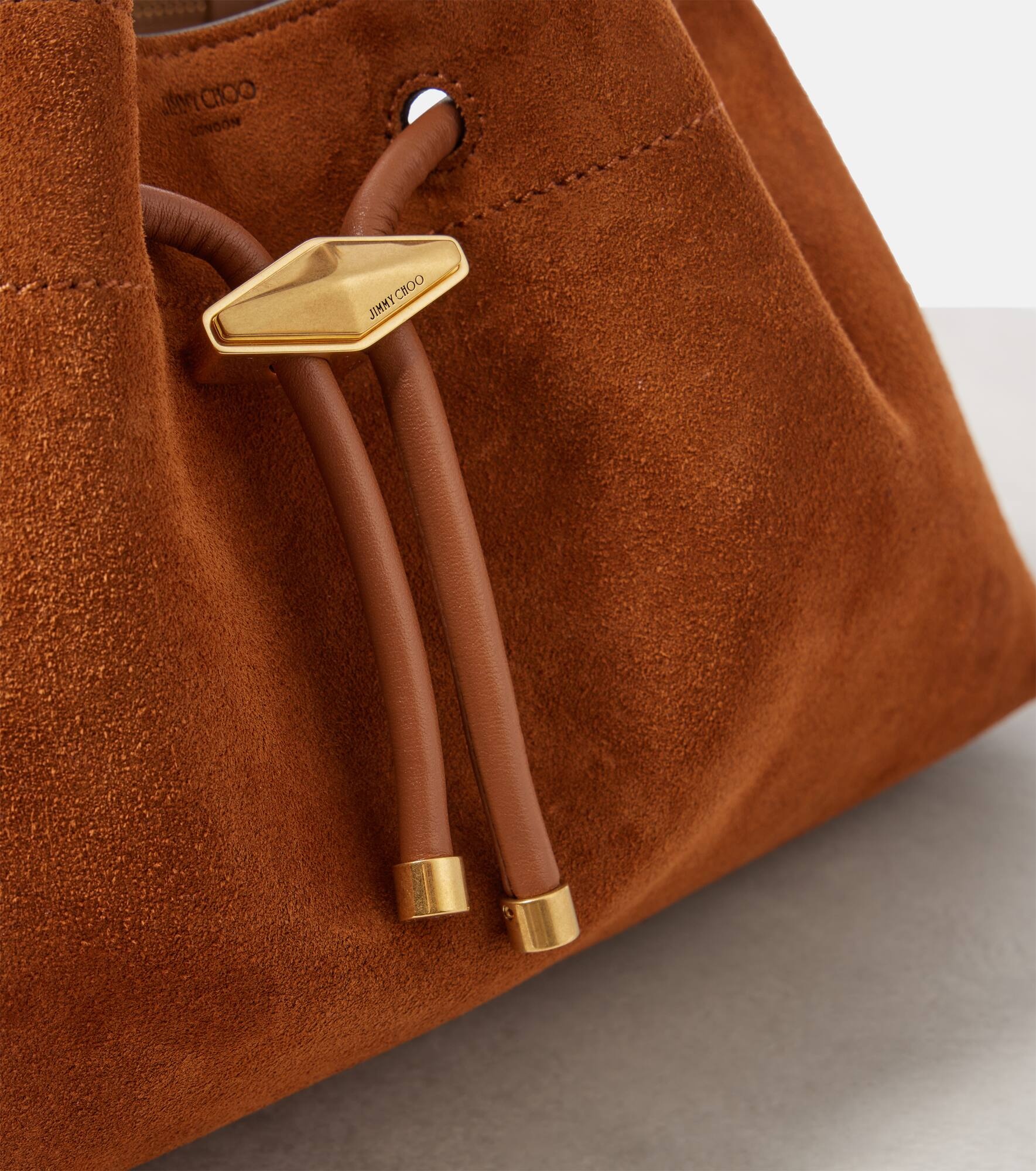 Bon Bon suede bucket bag - 7