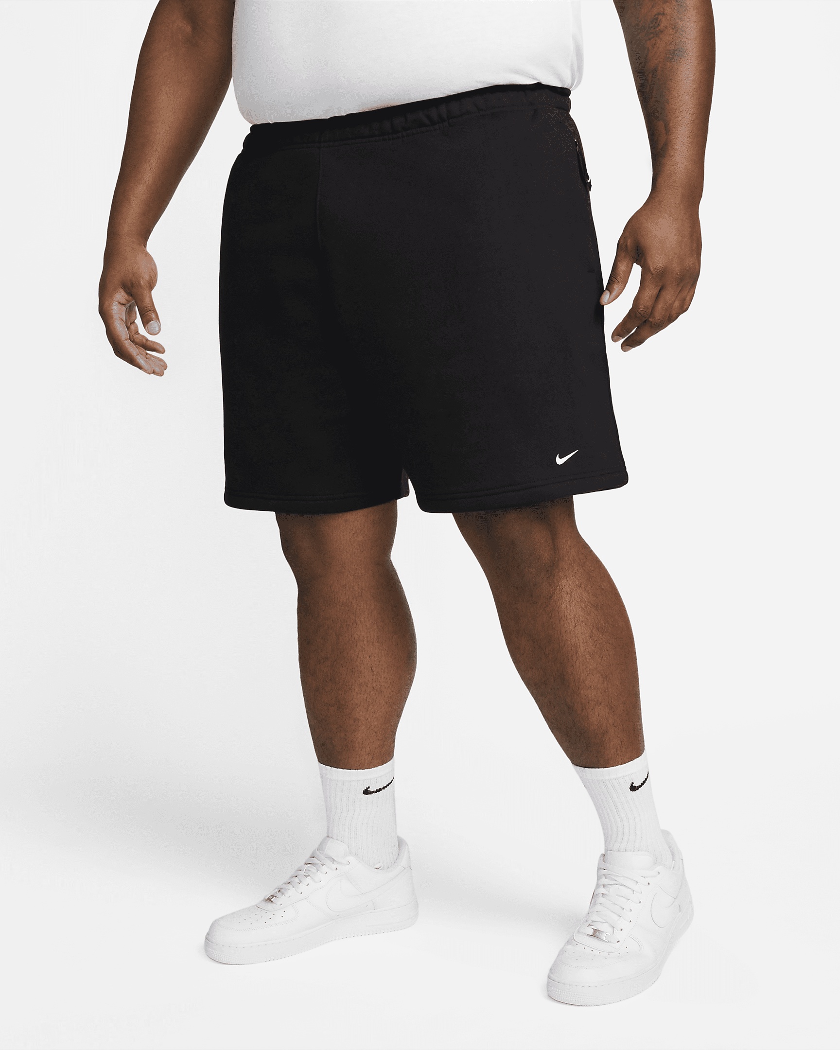 Nike Solo Swoosh Fleece Shorts - 9