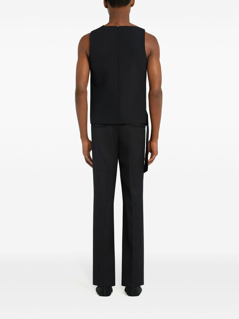 sleeveless top - 4