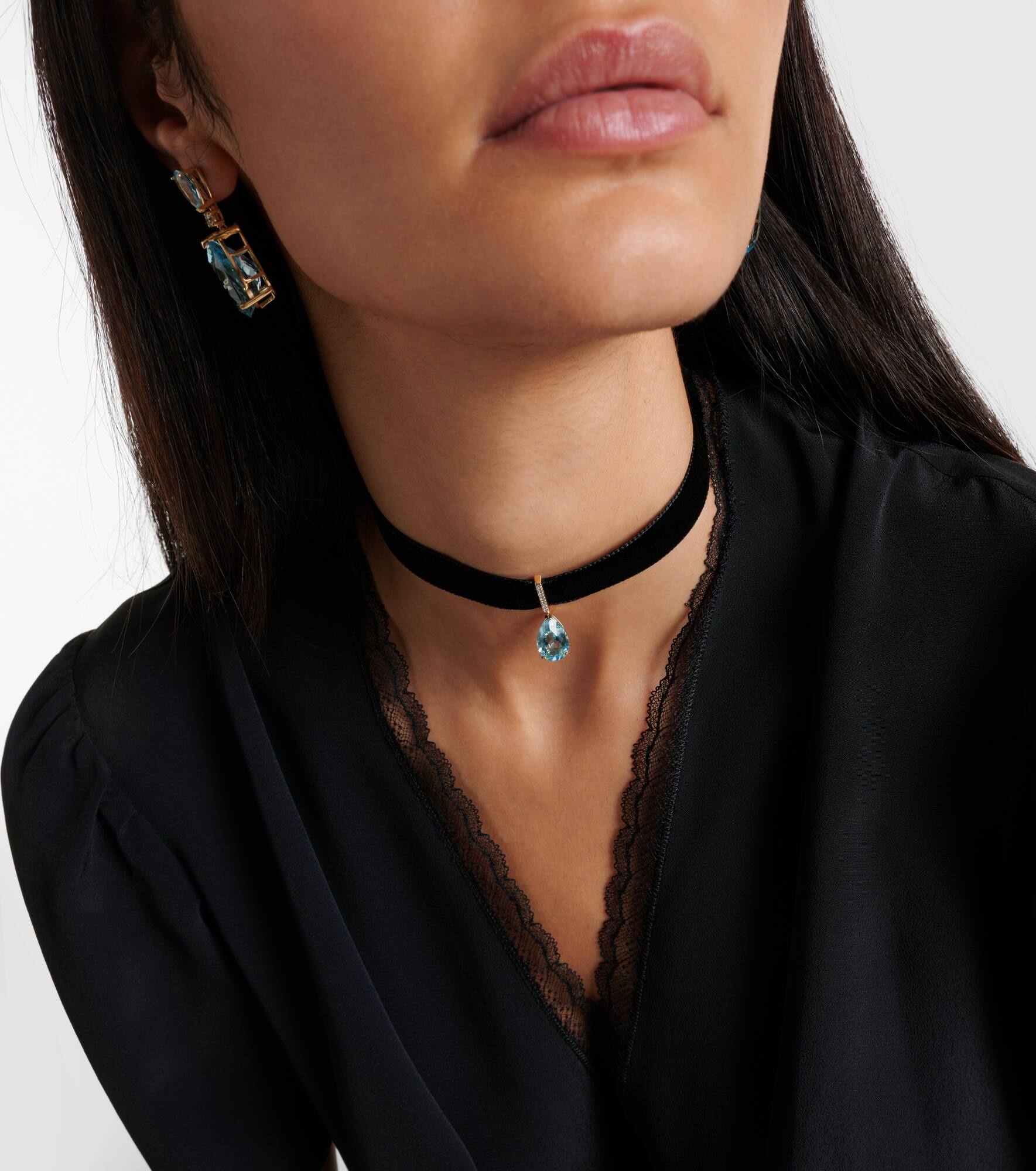 14kt gold and velvet choker with topaz and diamonds - 3