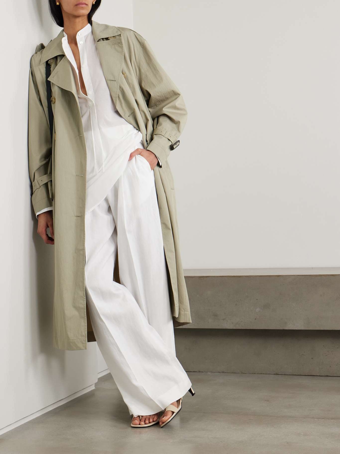 Belted organic cotton-blend trench coat Beige - 2