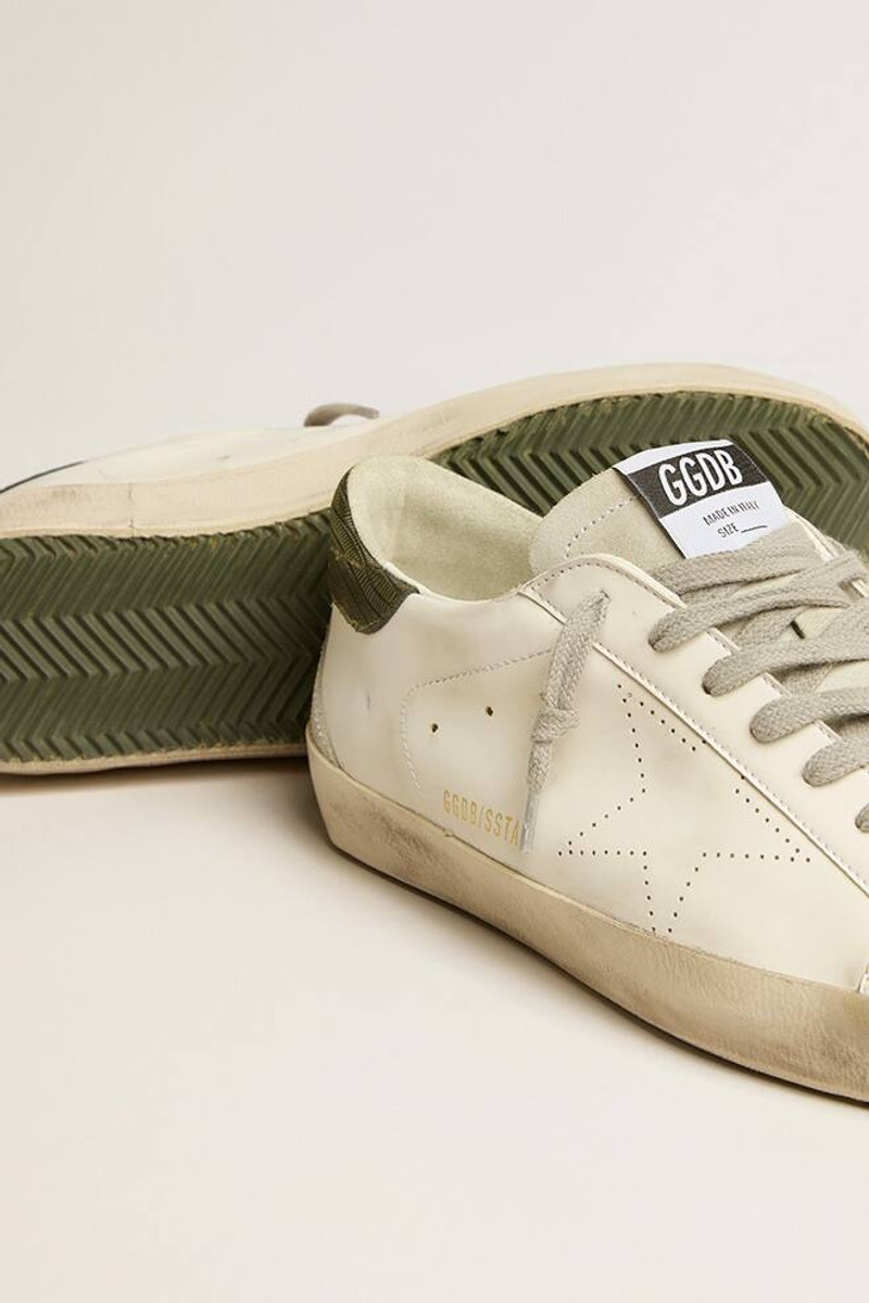 Men’s Bio-based Super-Star 와 perforated 스타 과 green heel 탭 3