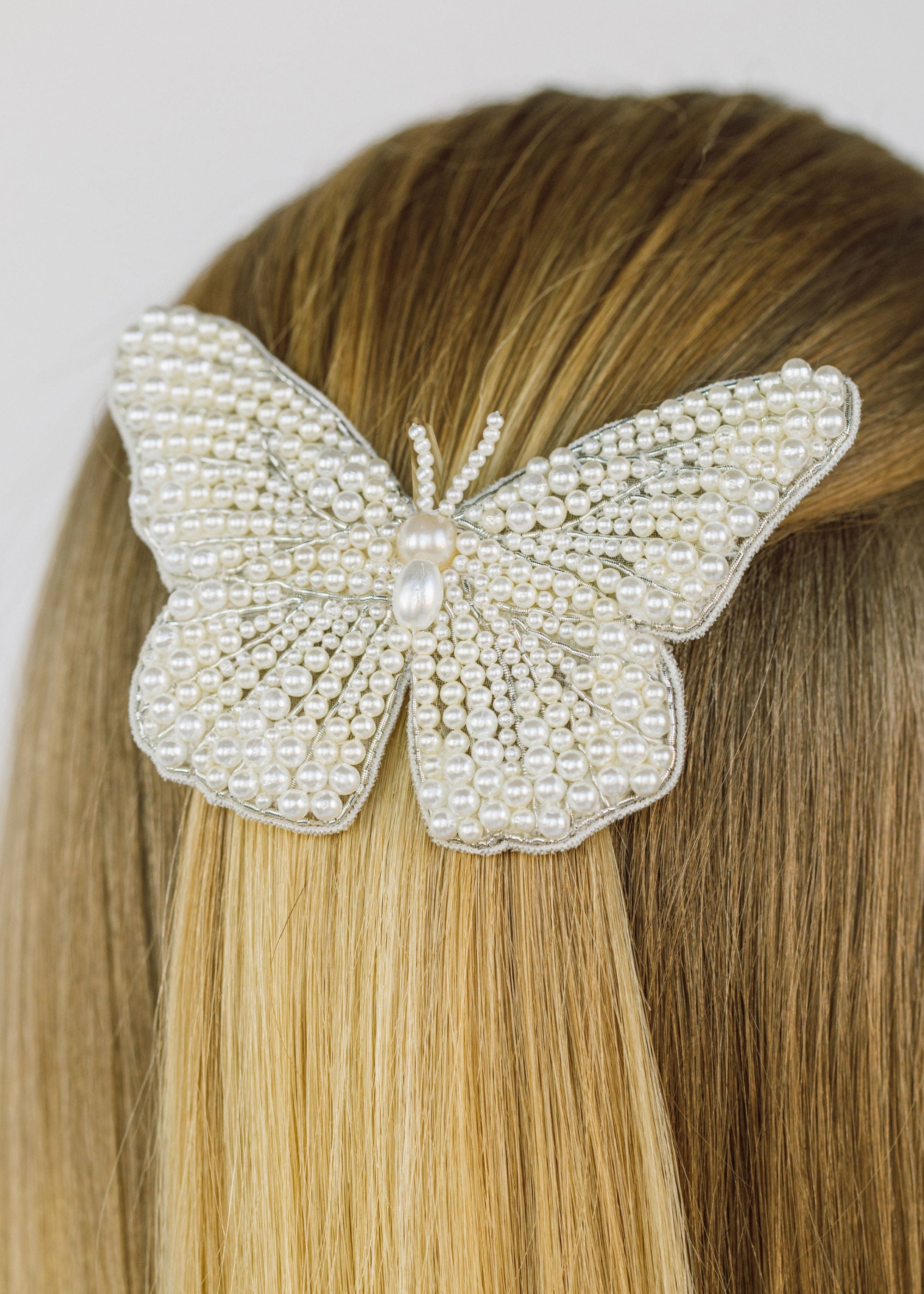 Large Greta Pearl Butterfly Clip - 3