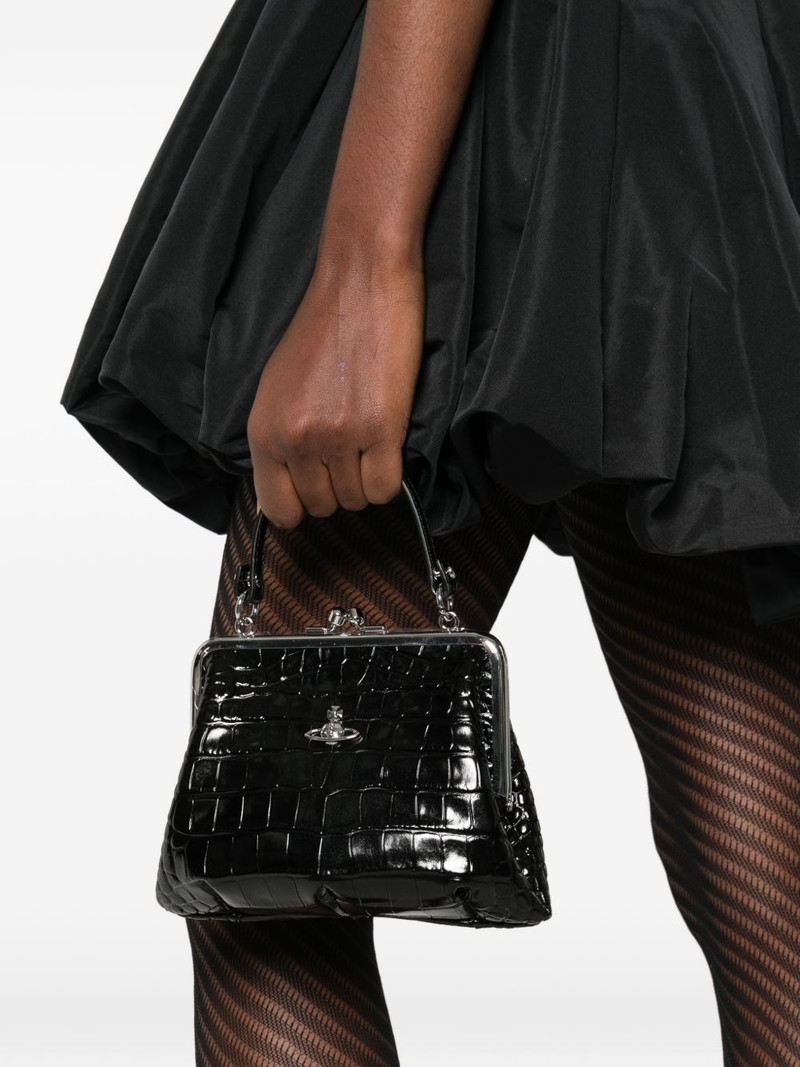 Vivienne Westwood Granny Frame clutch outlook