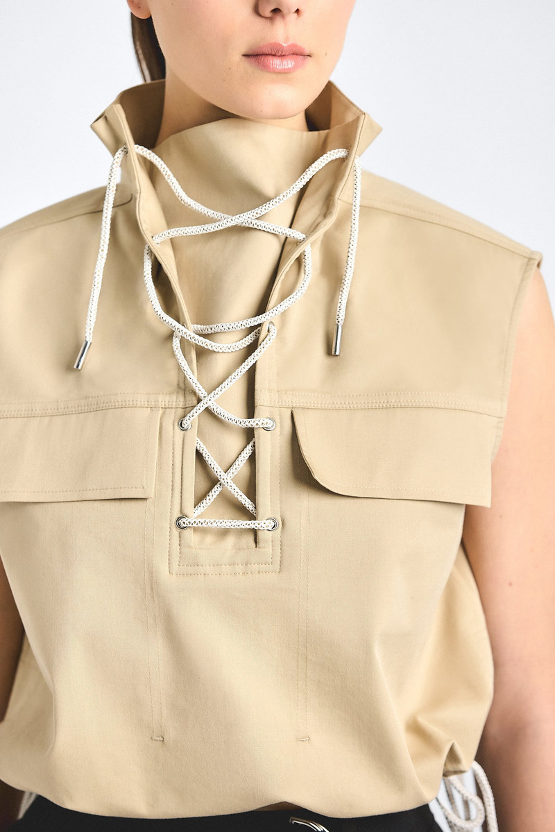 DEREK LAM 10 CROSBY SOLARA SLEEVELESS ANORAK outlook