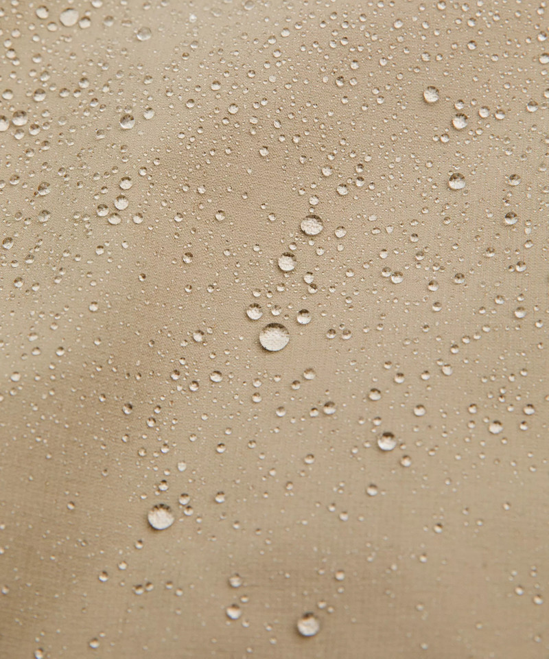 Water-Repellent Golf Vest 8