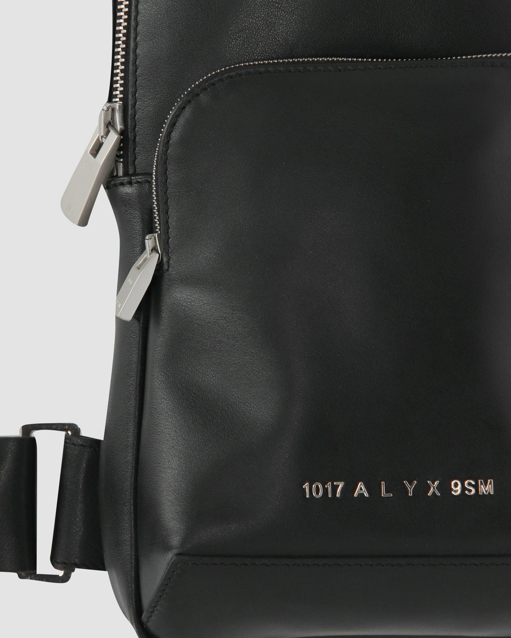 LARGE LEATHER CROSSBODY BAG - 4